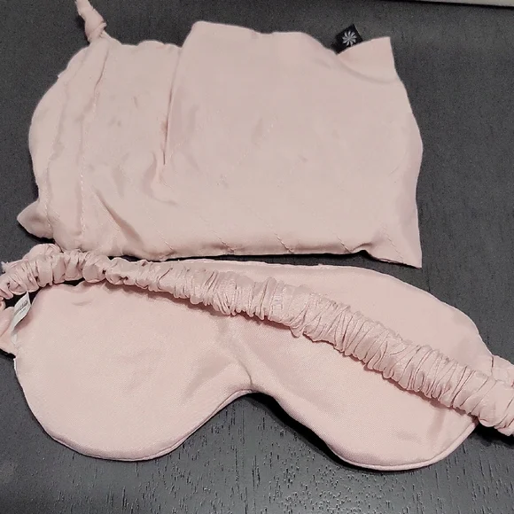 Athleta Pink Contoured Sleep Mask - Picture 2 of 3